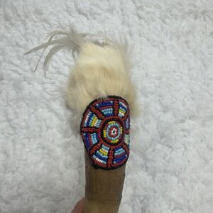 Vintage Native American Hand Beaded Bison Horn With Feather Motif Detail Rare!!
